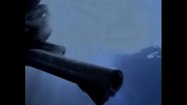 Chove tesão no show com a banda Nirvana tocando e o público no delírio