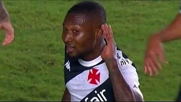 Loide Augusto transando no Vasco com Heavydências