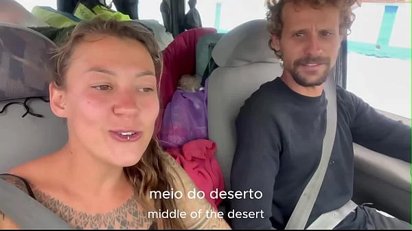 Puta brasileira arrepiada dando no deserto de Marrocos, safadeza ao ar livre