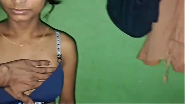 Sexo Quente com Bhabhi Indiana: Foda Romântica e Intensa na Cama